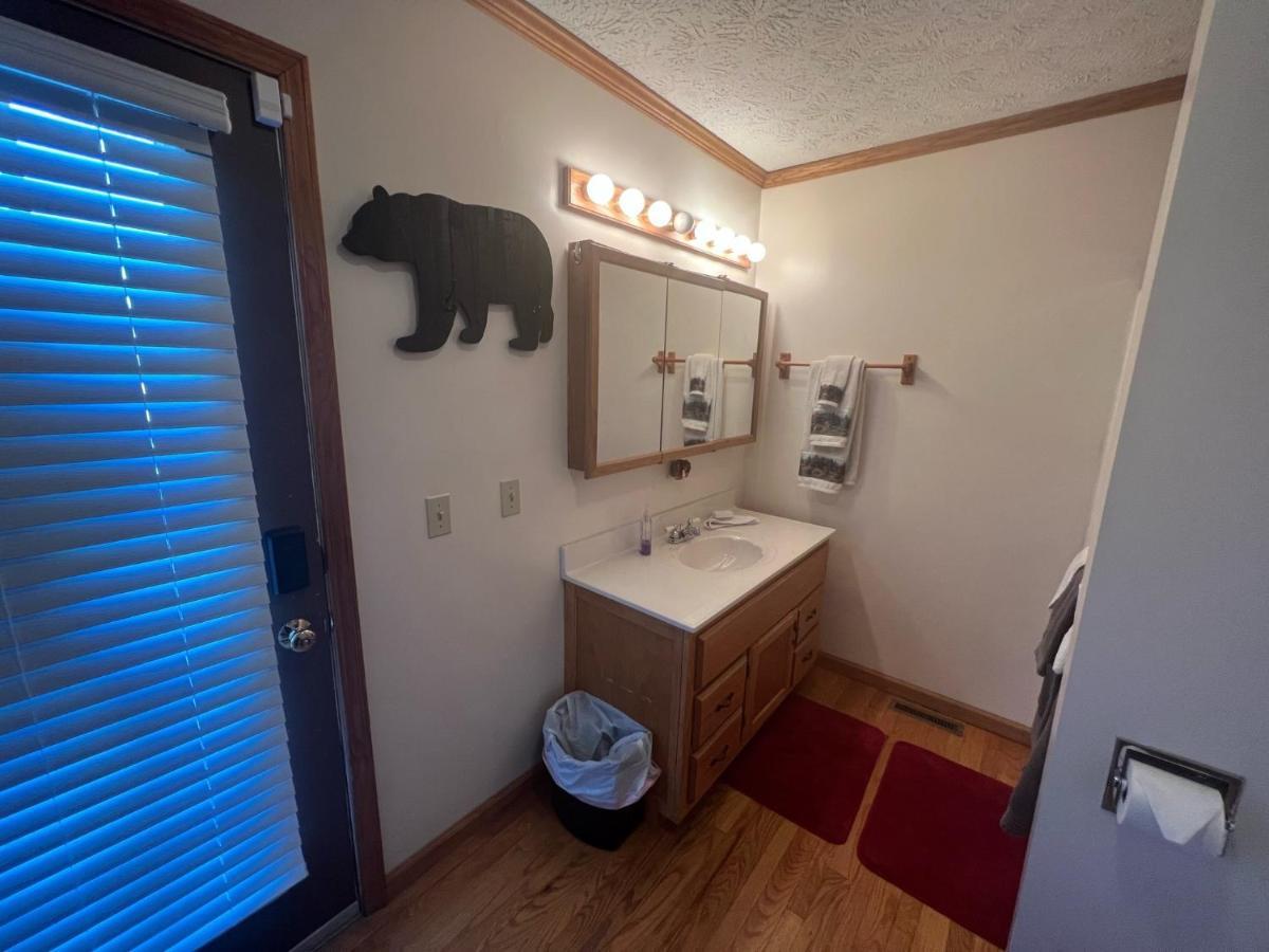 Smiths In-Law Suite! Pet Friendly, Hot Tub! Valley Head المظهر الخارجي الصورة